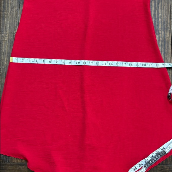 Elegant Red Women's Dress - Picture 7 of 10